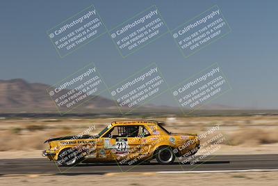 media/Oct-12-2025-Lucky Dog Racing (Sun) [[8adb5568ea]]/1-First Stint/5-Speed Pans/